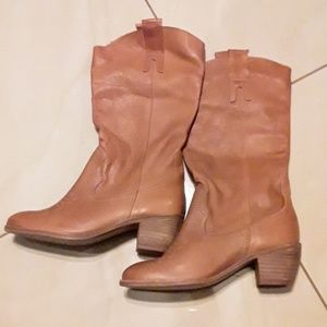 Chinese Laundry Womans Cowboy Boots